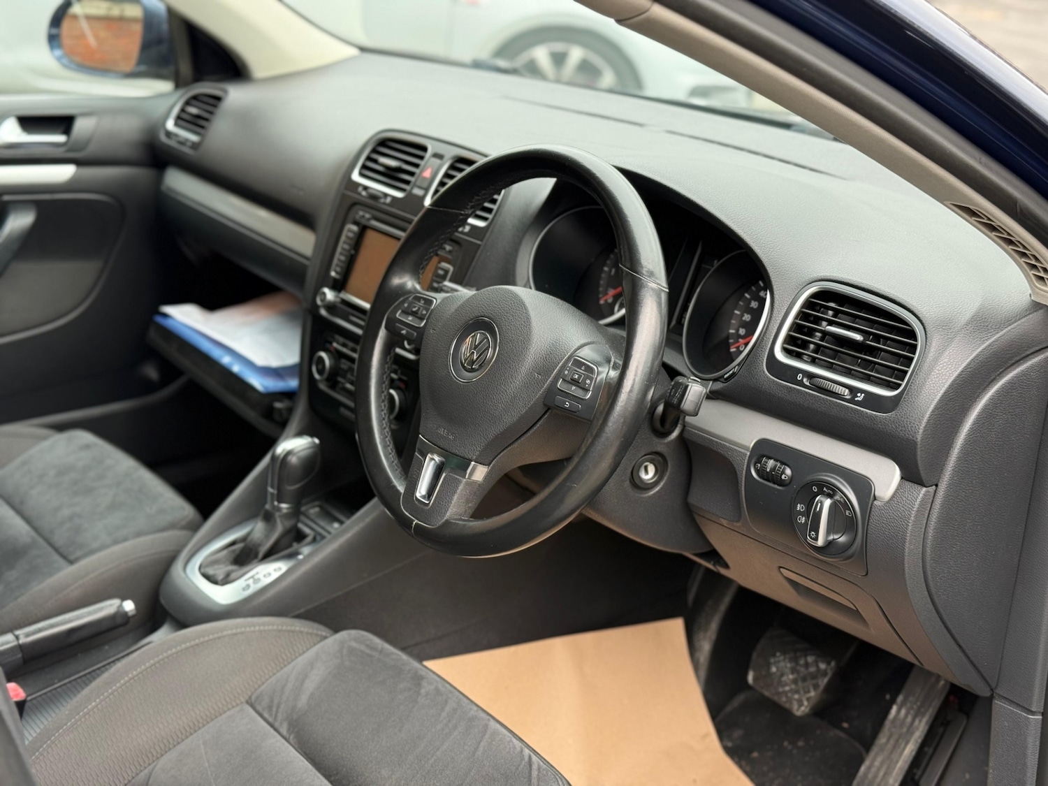 Used Volkswagen Golf 2011 for sale - 77632653: Photo 3