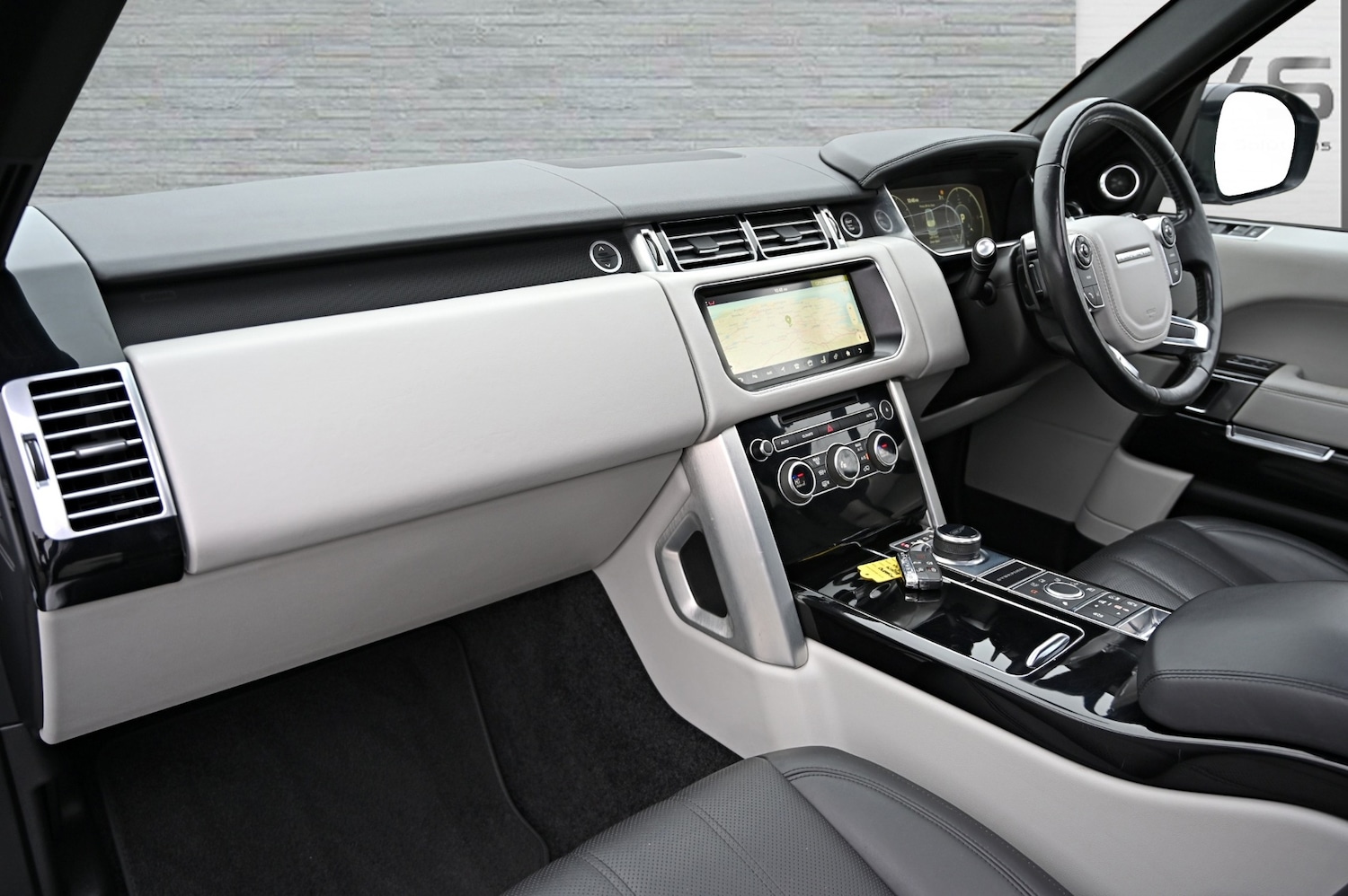 Used Land Rover Range Rover 2017 for sale - 76696293: Photo 25