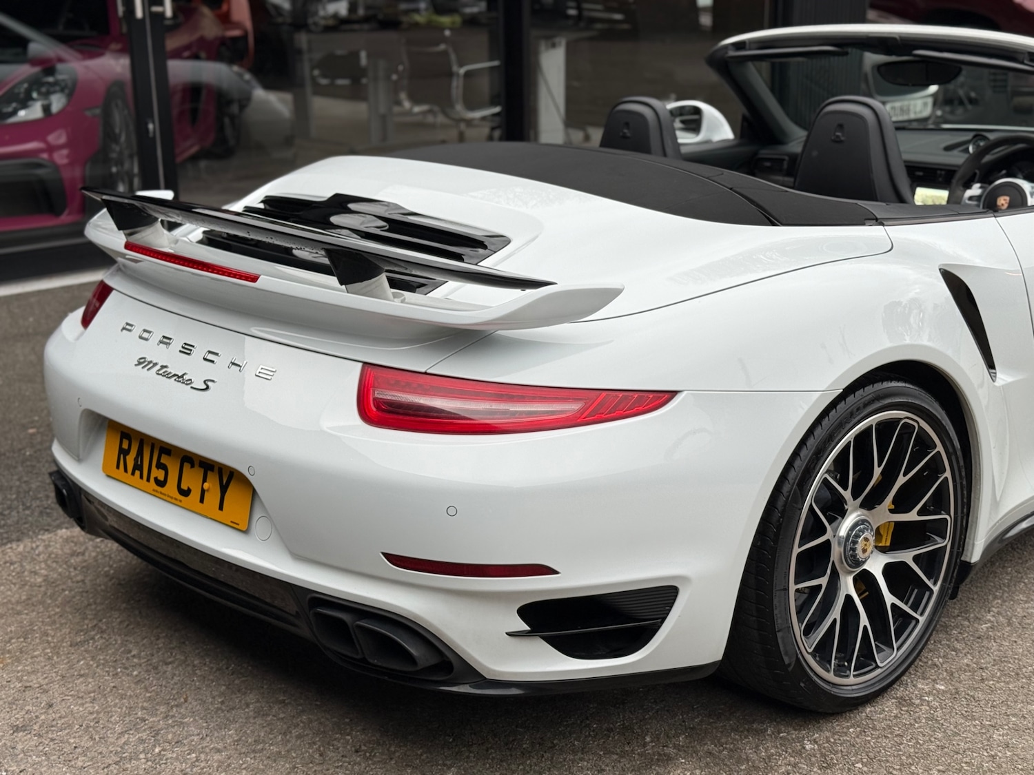 Used Porsche 911 2015 for sale - 77681675: Photo 9