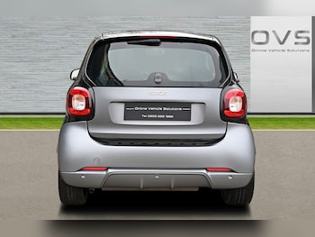 Used smart fortwo 2017 for sale - 77059296: Photo