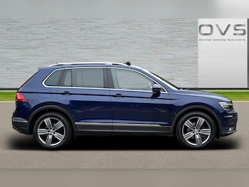 Used Volkswagen Tiguan 2017 for sale - 76128860: Photo 2