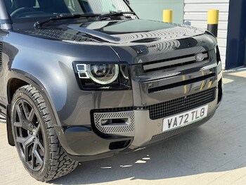 Used Land Rover Defender 2022 for sale - 77750112: Photo