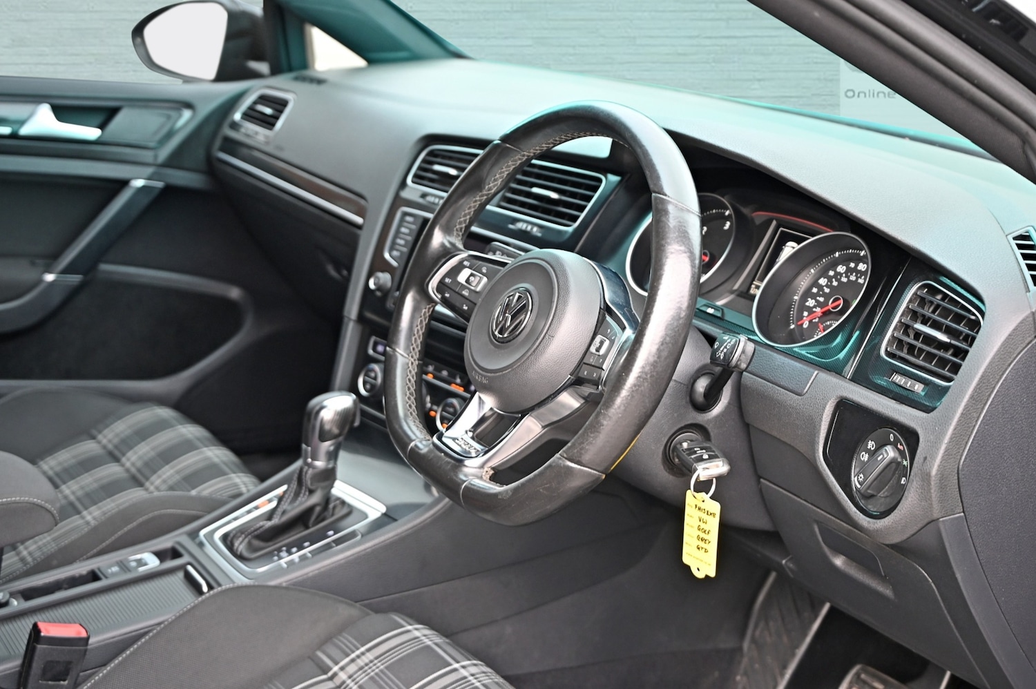 Used Volkswagen Golf 2015 for sale - 77149650: Photo 23