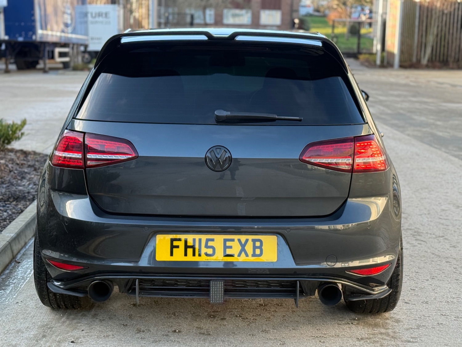 Used Volkswagen Golf 2015 for sale - 77149650: Photo 4