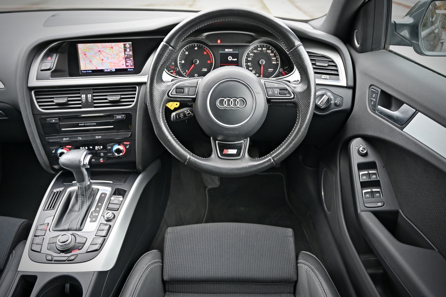 Used Audi A4 2012 for sale - 76415487: Photo 11
