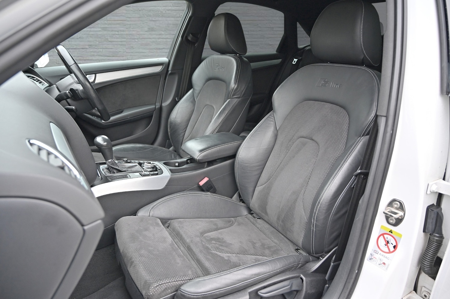 Used Audi A4 2009 for sale - 75909250: Photo 17