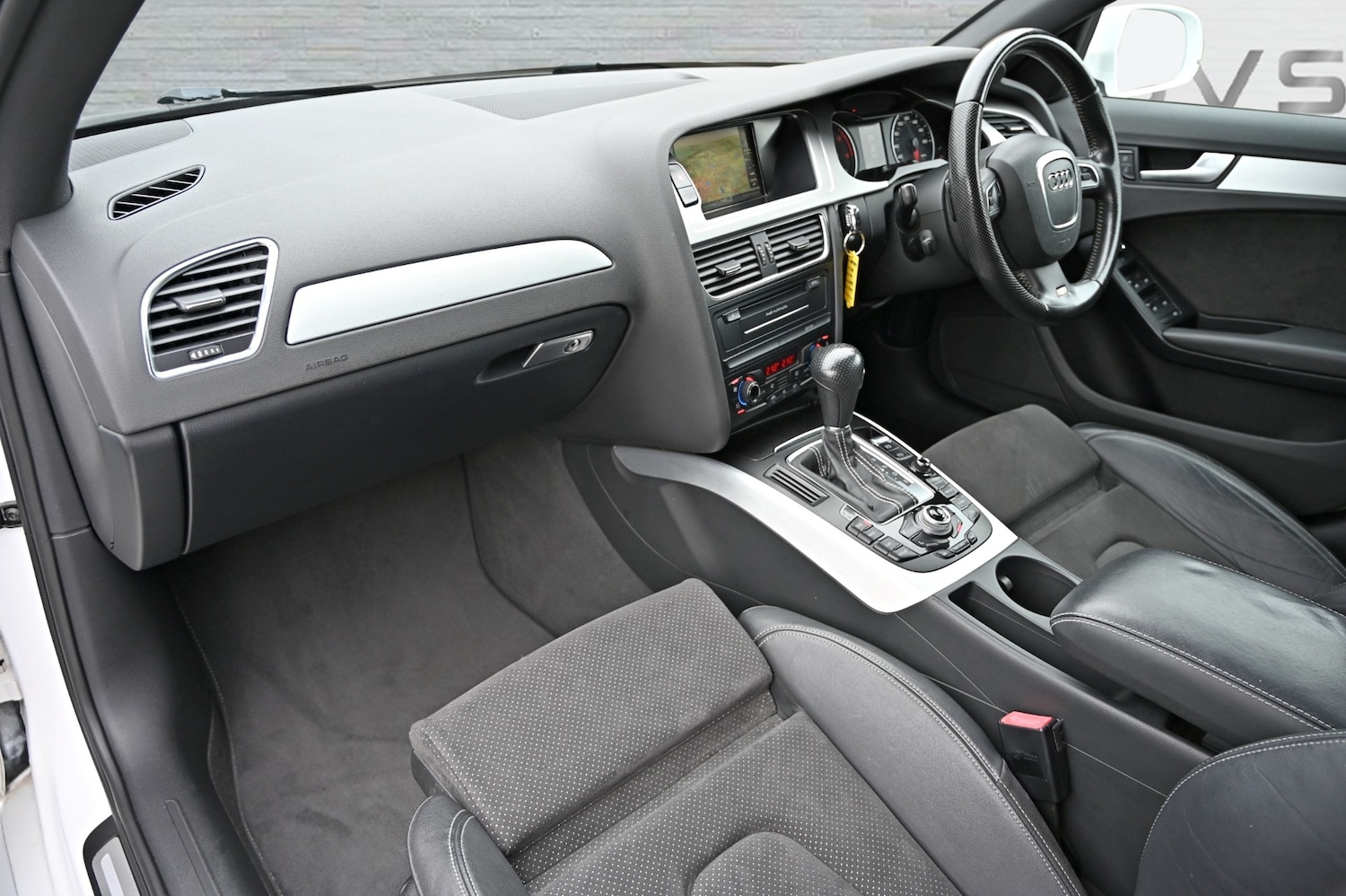 Used Audi A4 2009 for sale - 75909250: Photo 18