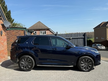 Used Land Rover Discovery Sport 2020 for sale - 78163047: Photo