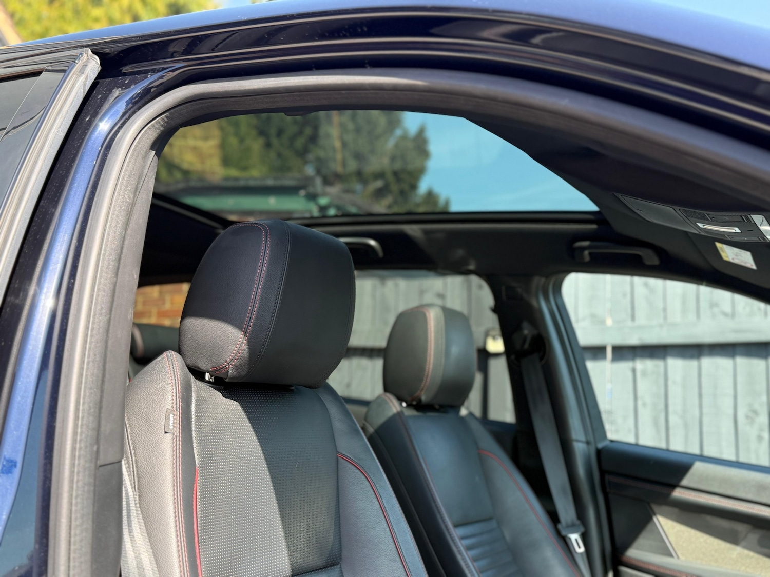 Used Land Rover Discovery Sport 2020 for sale - 78163047: Photo 6