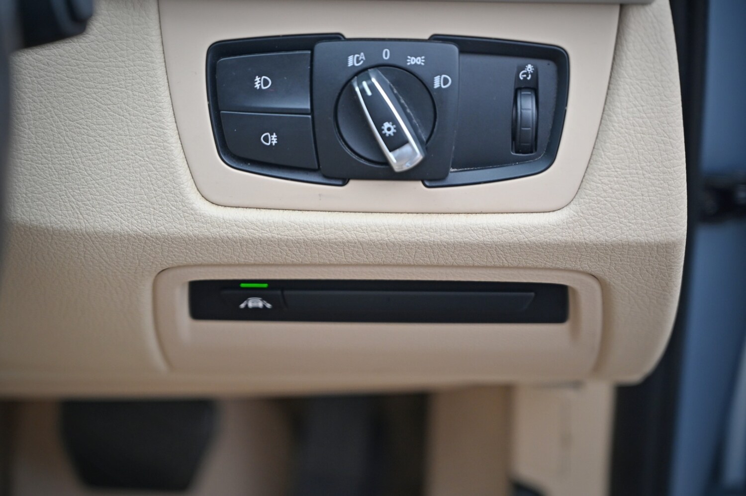 Used BMW 3 Series 2014 for sale - 76097661: Photo 24