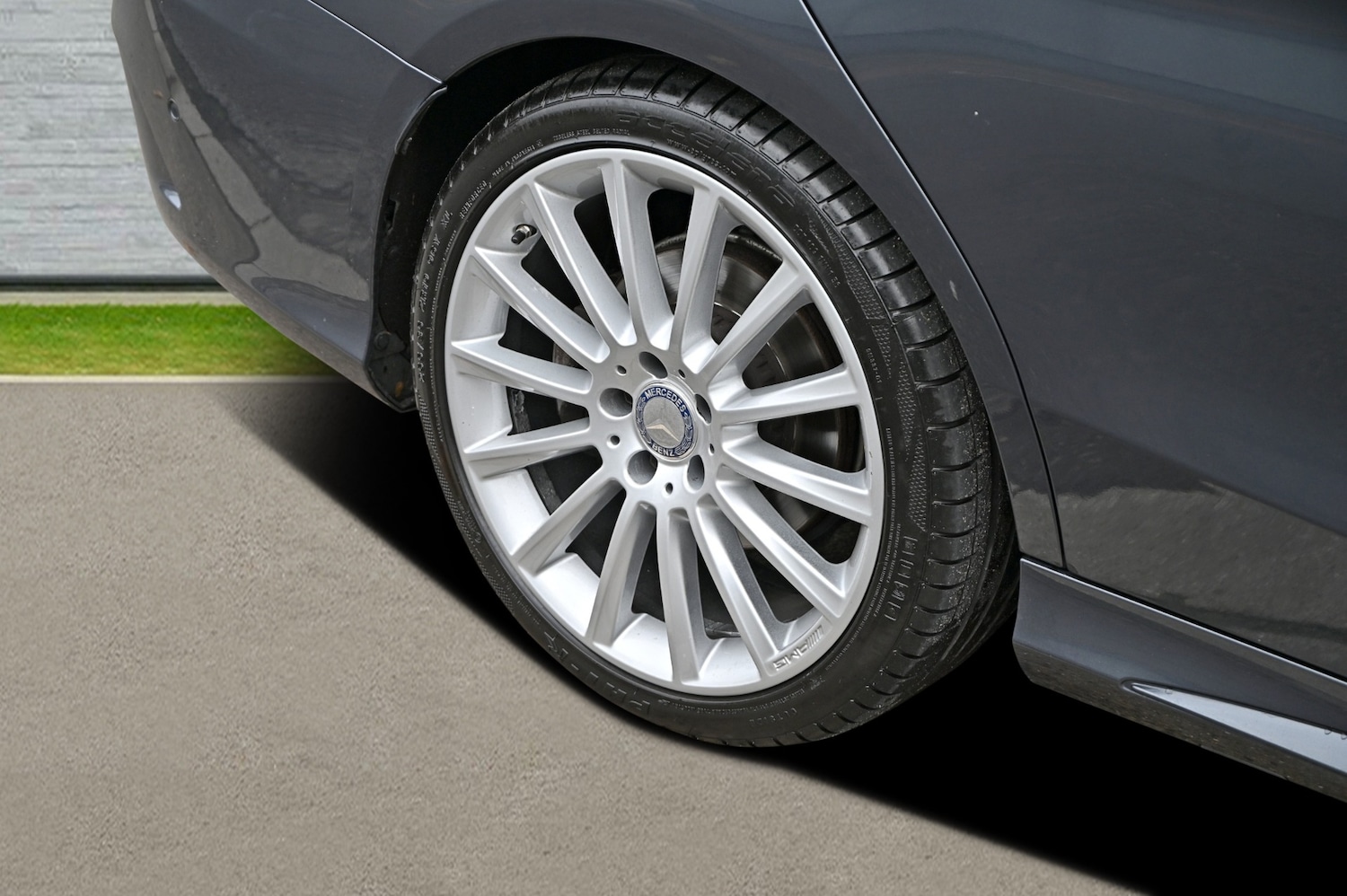 Used Mercedes-Benz C Class 2014 for sale - 76555561: Photo 12