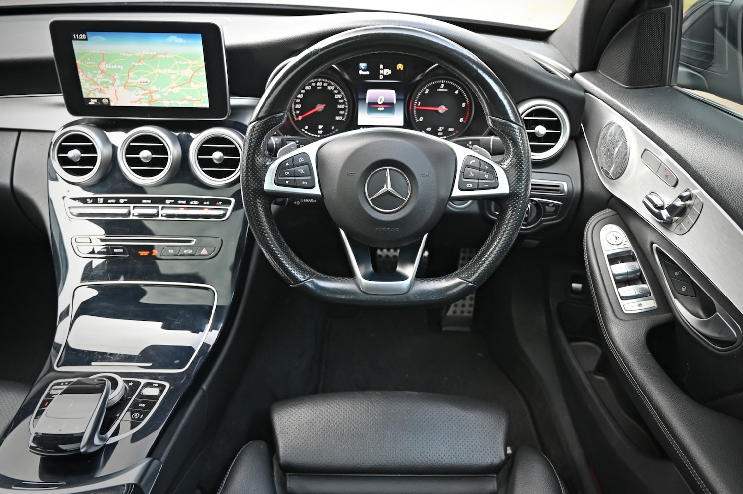 Used Mercedes-Benz C Class 2014 for sale - 76555561: Photo 14