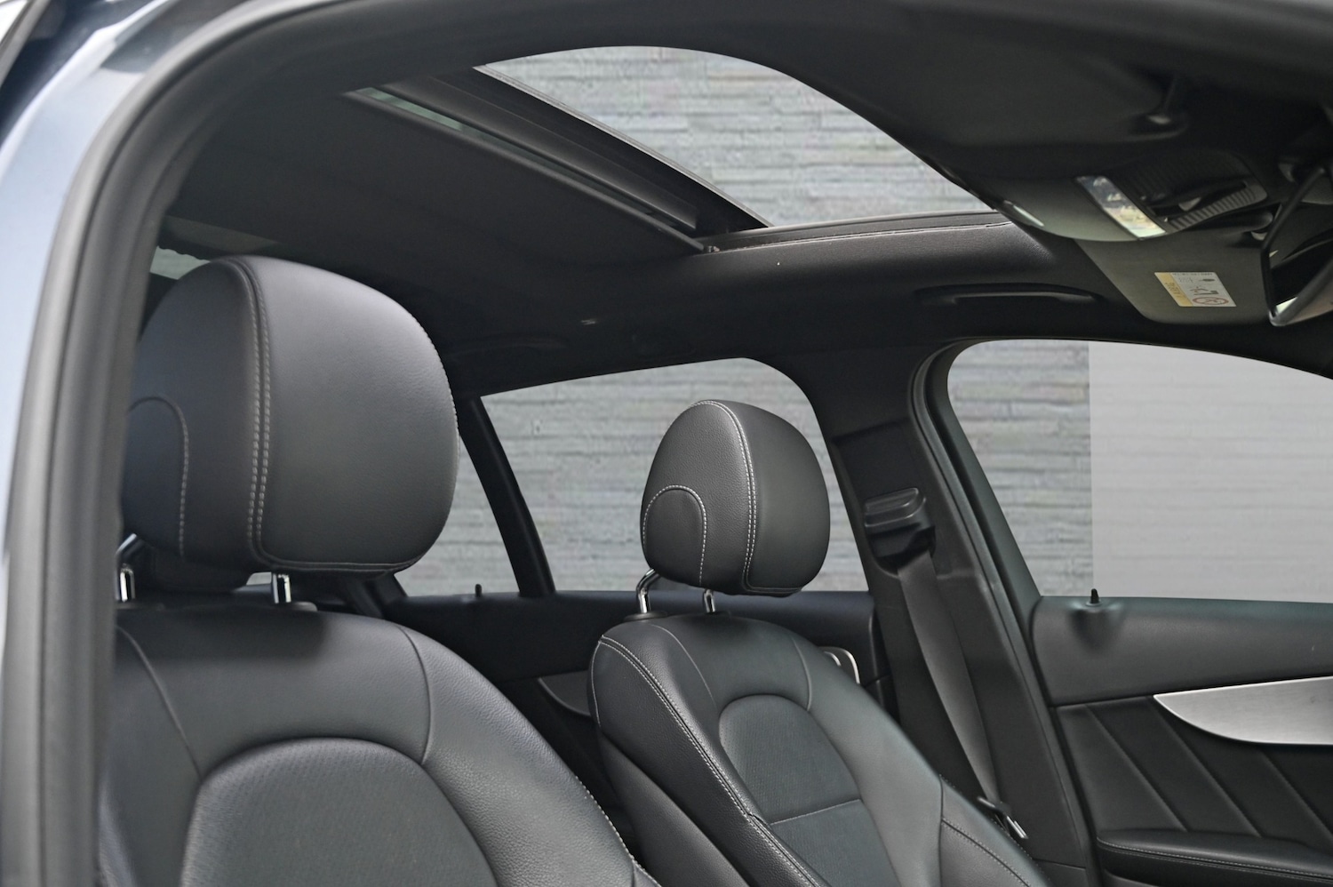 Used Mercedes-Benz C Class 2014 for sale - 76555561: Photo 16