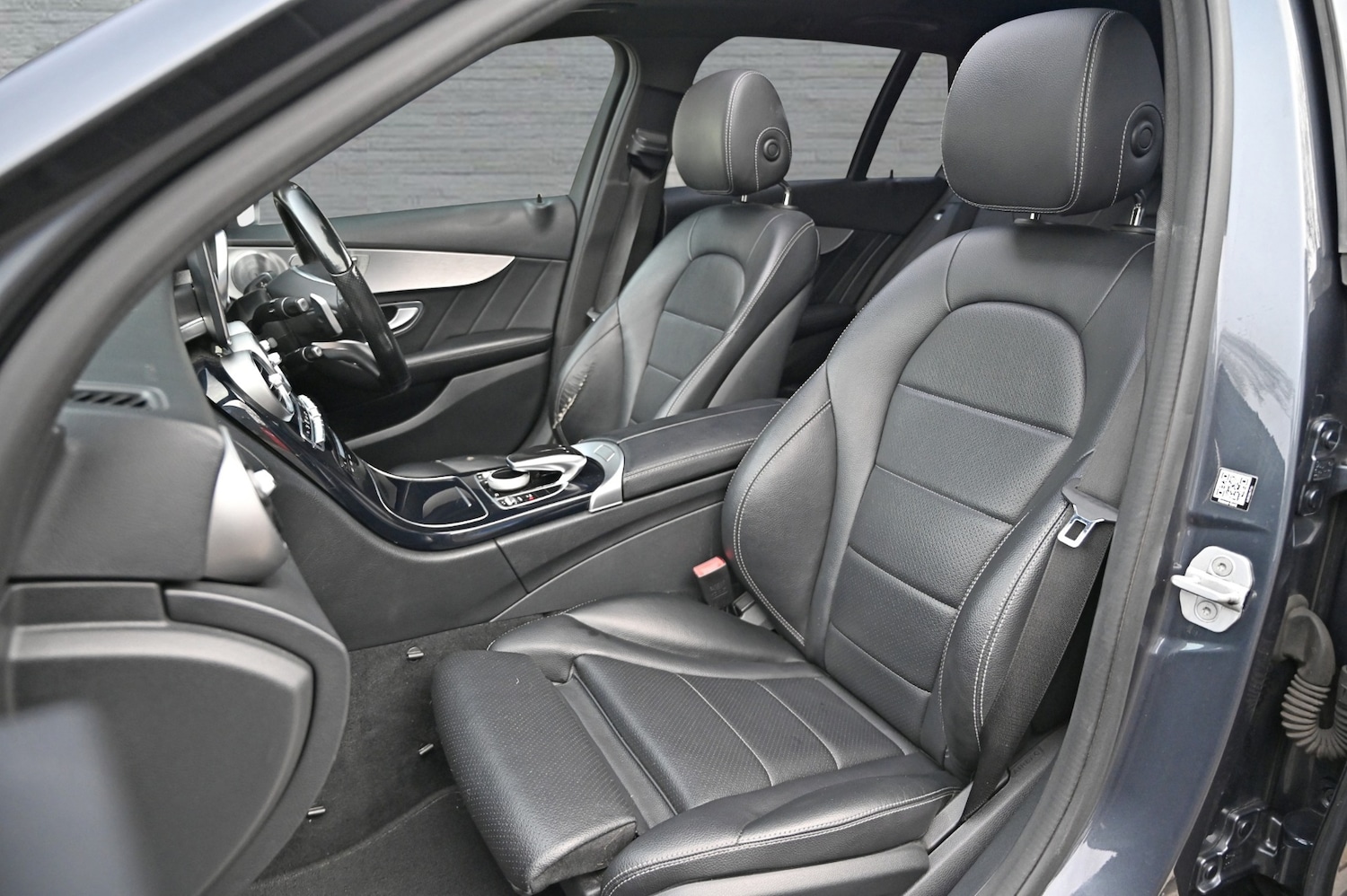 Used Mercedes-Benz C Class 2014 for sale - 76555561: Photo 19