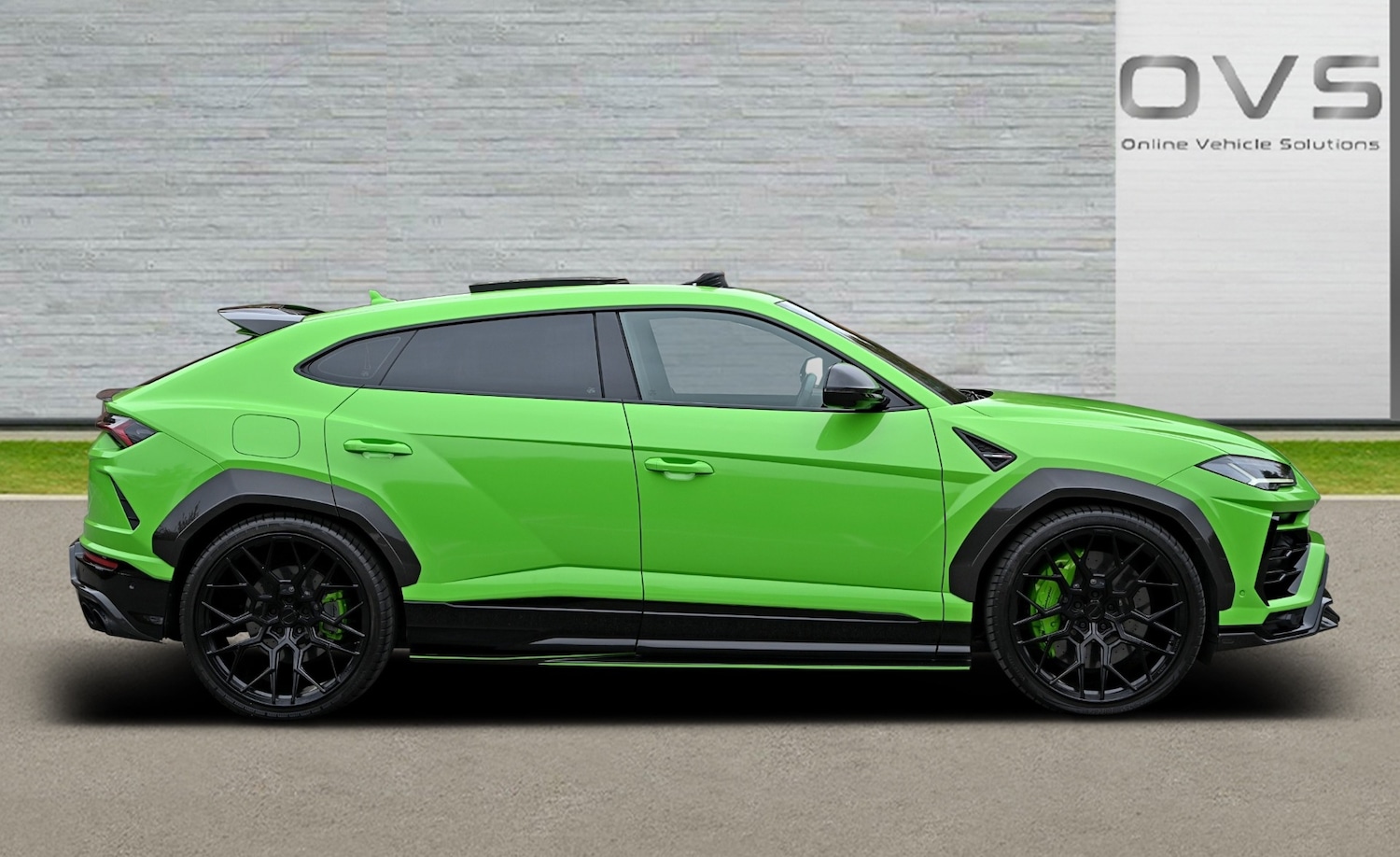 Used Lamborghini Urus 2022 for sale - 76089571: Photo 2