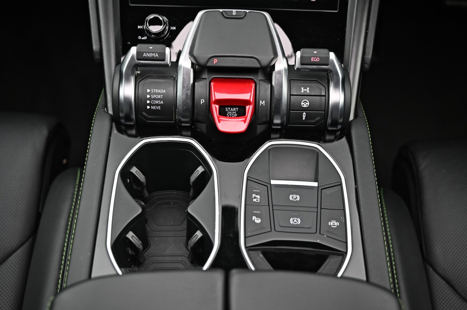 Used Lamborghini Urus 2022 for sale - 76089571: Photo 27