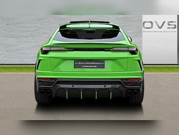Used Lamborghini Urus 2022 for sale - 76089571: Photo