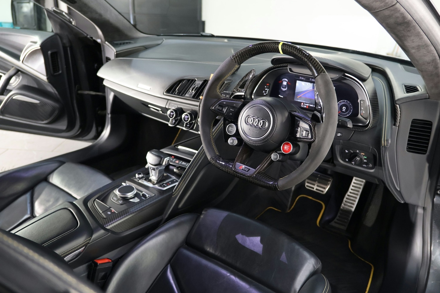 Used Audi R8 2015 for sale - 76479943: Photo 7