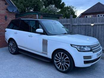 2016 (16) - 3.0 TDV6 Vogue SE 4dr Auto