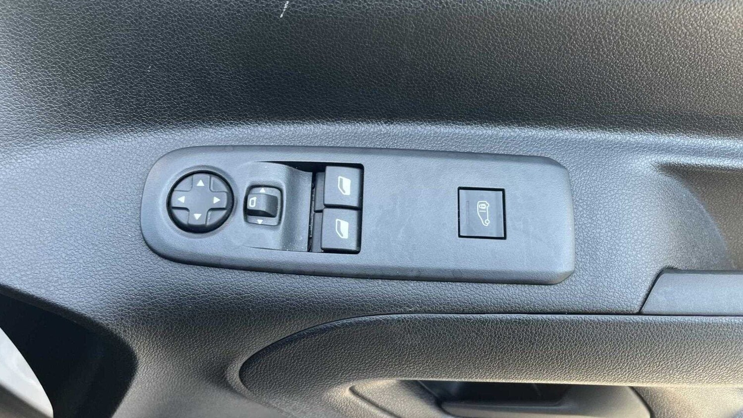 Vehicle 35