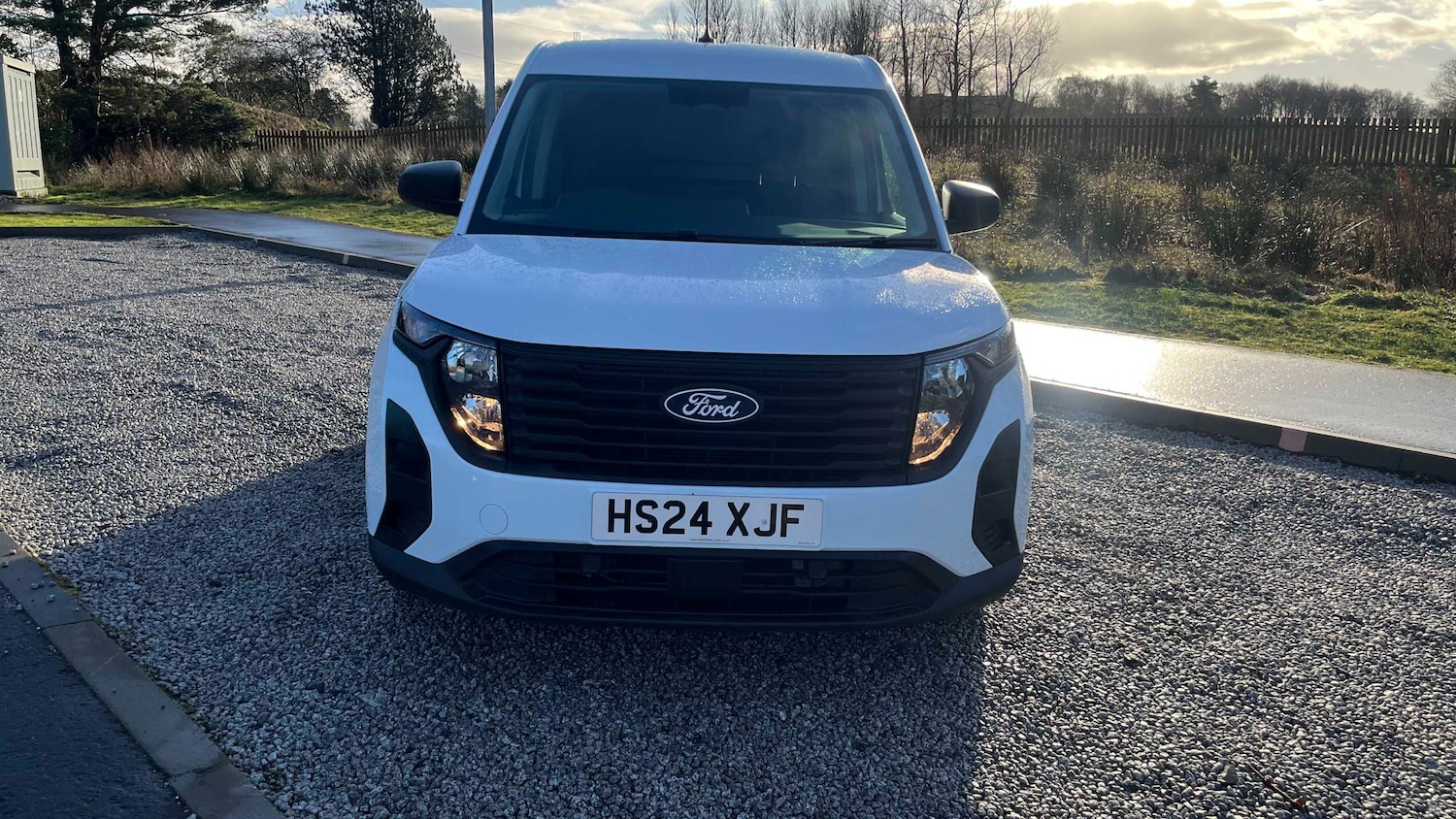 Used Ford Transit Courier 2024 for sale - 77347961: Photo 2