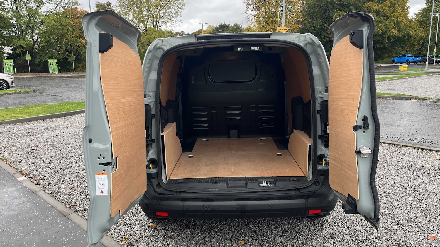 Used Ford Transit Courier 2024 for sale - 76170138: Photo 19