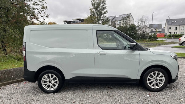 Used Ford Transit Courier 2024 for sale - 76170138: Photo 6
