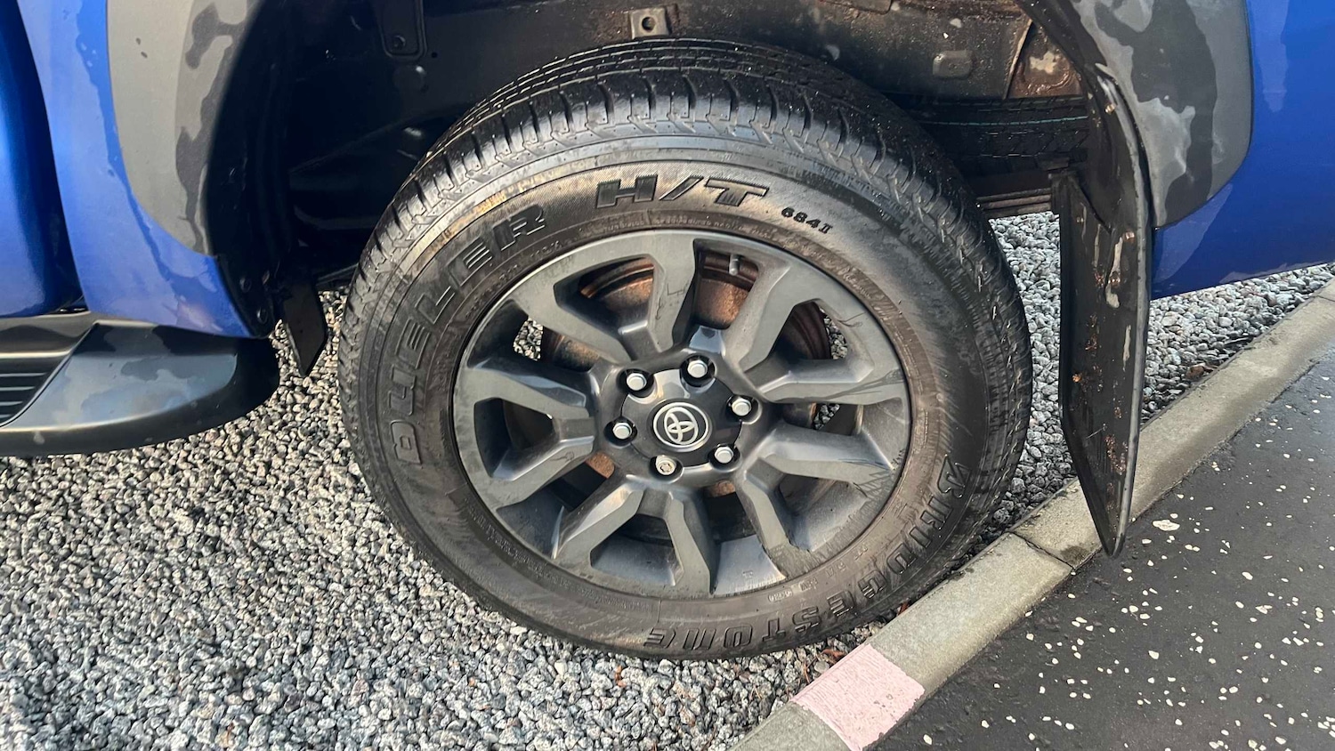 Used Toyota Hilux 2021 for sale - 76889866: Photo 11