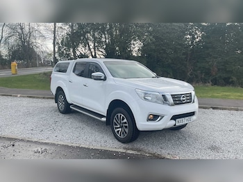 Used Nissan Navara 2017 for sale - 77726912: Photo