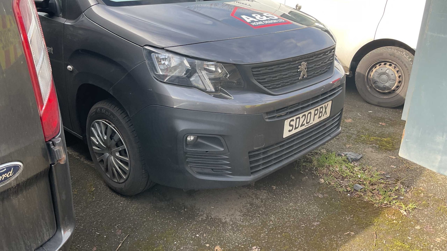 Used Peugeot Partner 2020 for sale - 77943396: Photo 2