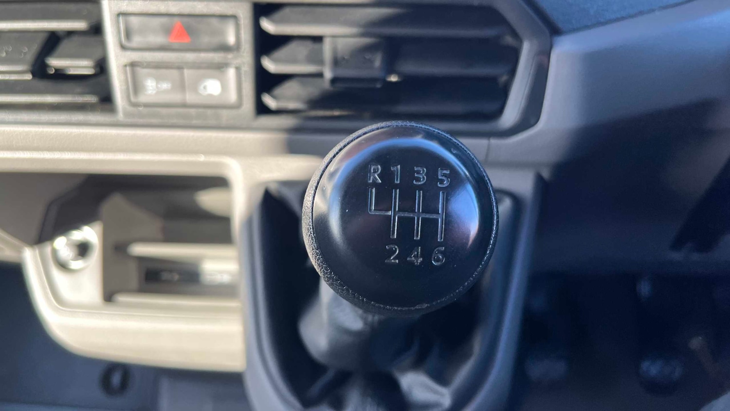 Used Volkswagen Crafter 2024 for sale - 76390557: Photo 24