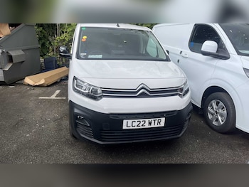 Used Citroen Berlingo 2022 for sale - 75818086: Photo
