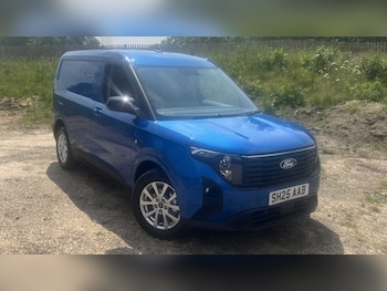 Used Ford Transit Courier 2025 for sale - 75316707: Photo