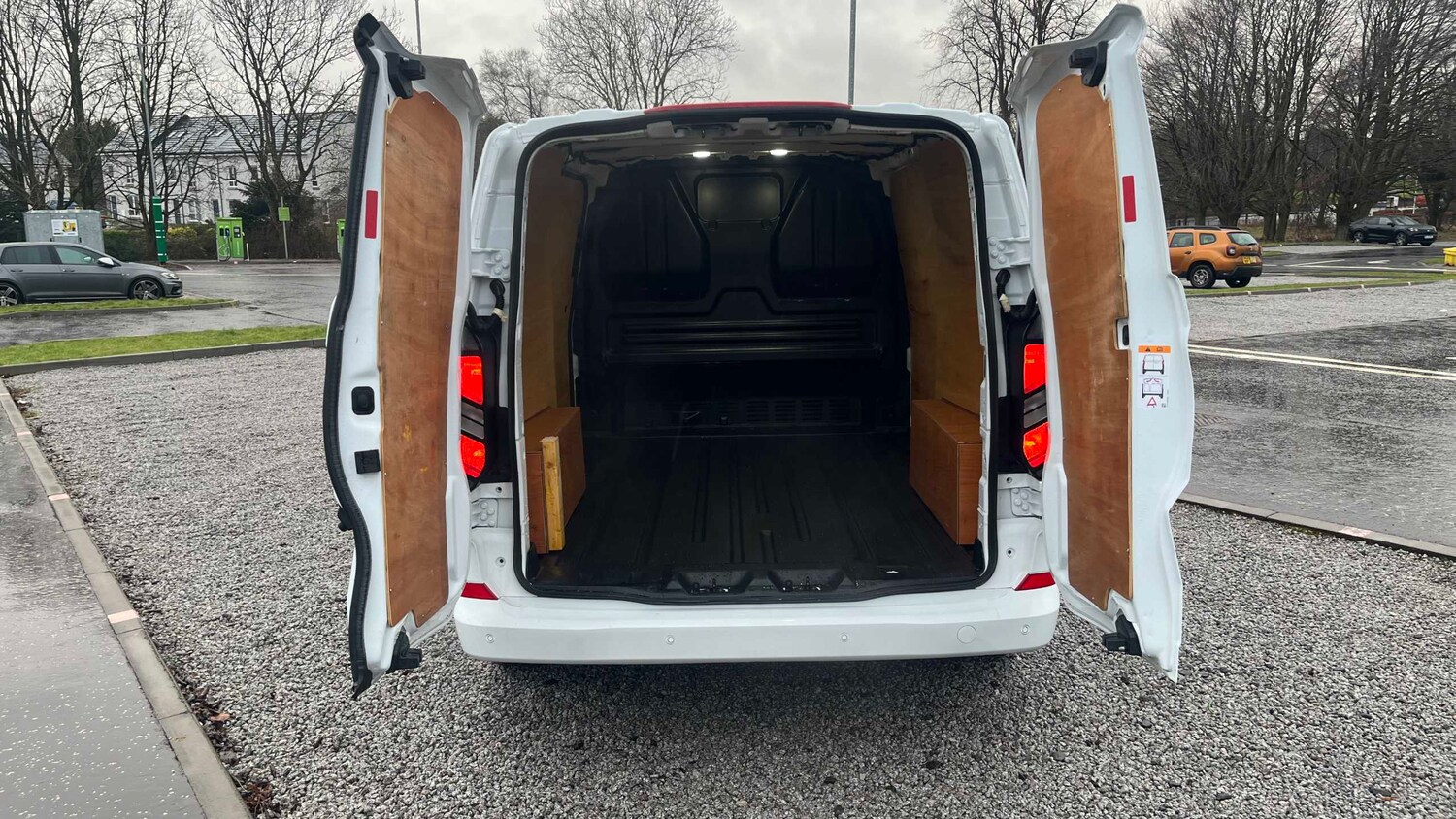 Used Ford Transit Custom 2025 for sale - 77443463: Photo 4