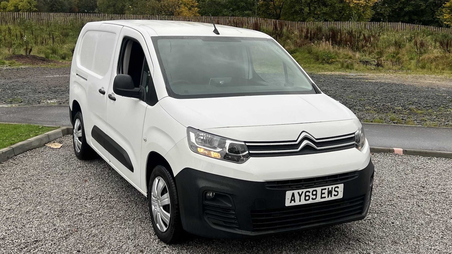 Used Citroen Berlingo 2020 for sale - 75818912: Photo 1