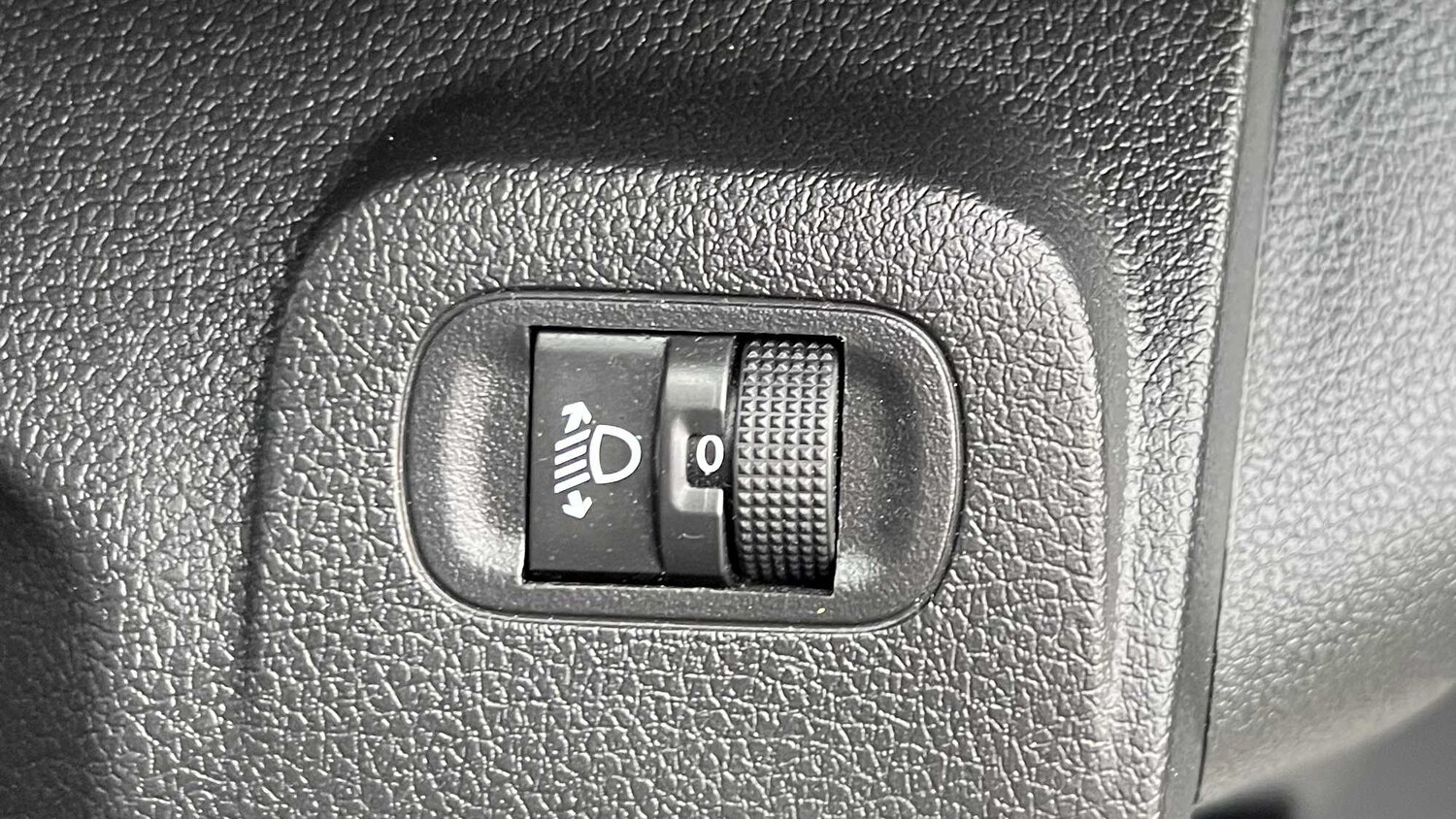 Used Citroen Berlingo 2020 for sale - 75818912: Photo 22