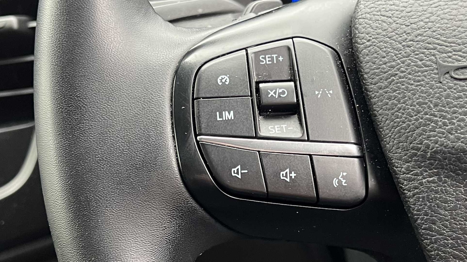 Used Ford Transit 2024 for sale - 76576097: Photo 17