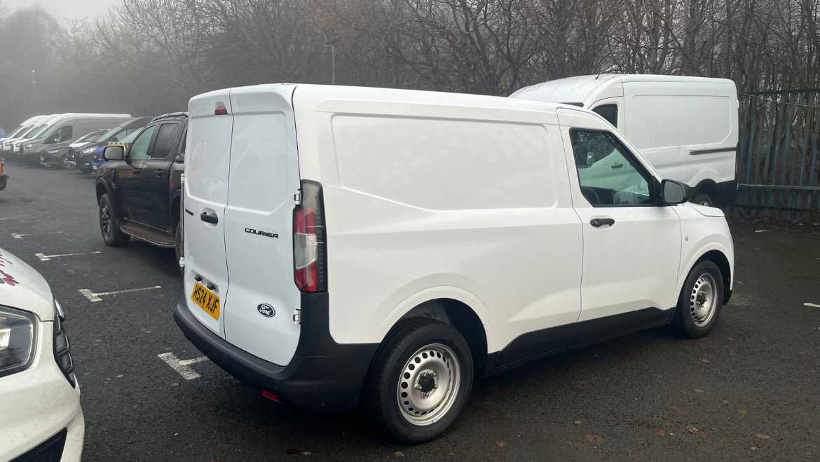 Used Ford Transit Courier 2024 for sale - 76967784: Photo 3