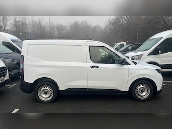 Used Ford Transit Courier 2024 for sale - 76967784: Photo