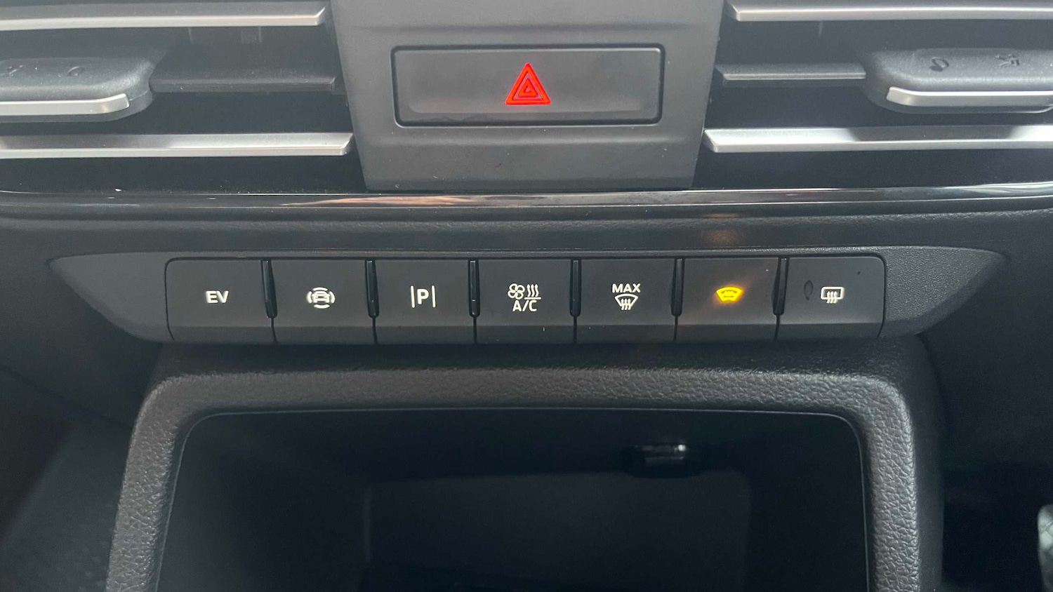 Used Ford Transit Connect 2025 for sale - 77553042: Photo 16