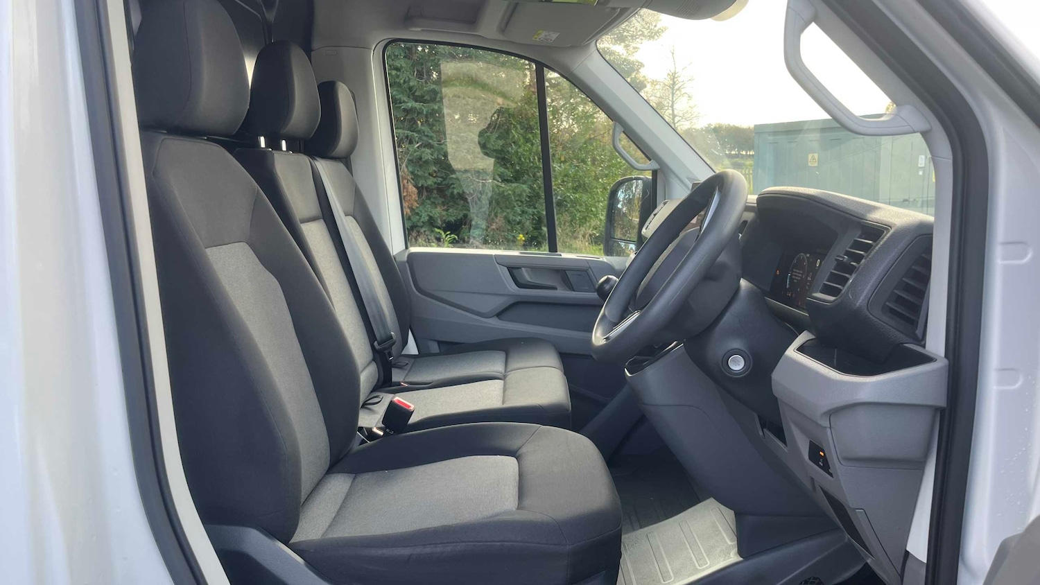 Used Volkswagen Crafter 2025 for sale - 76390758: Photo 32