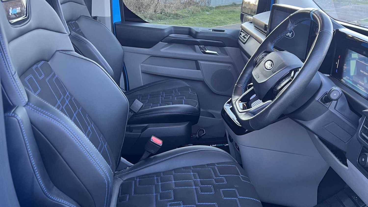 Used Ford Transit Custom 2025 for sale - 76648930: Photo 34