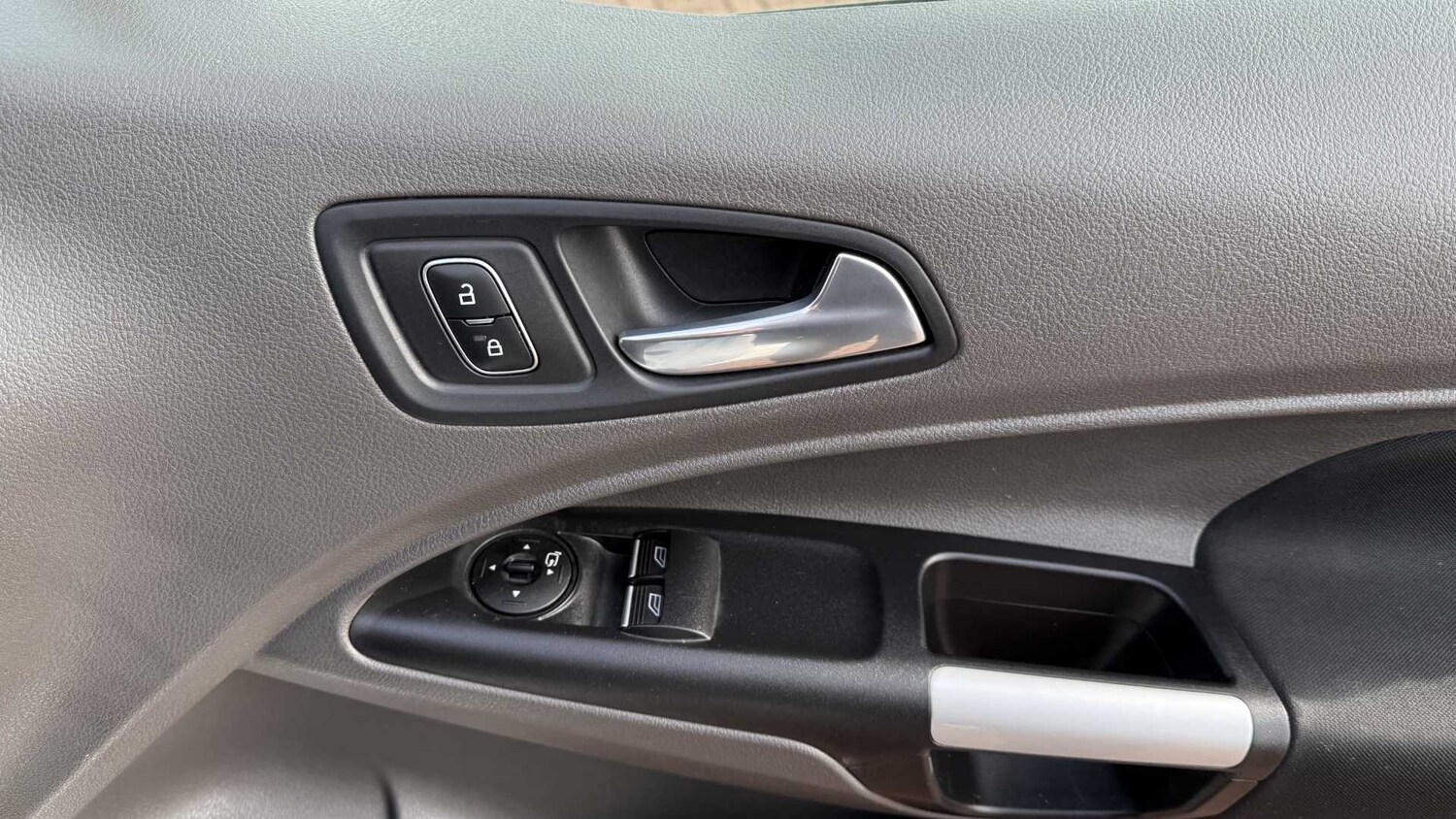 Used Ford Transit Connect 2019 for sale - 76435604: Photo 20