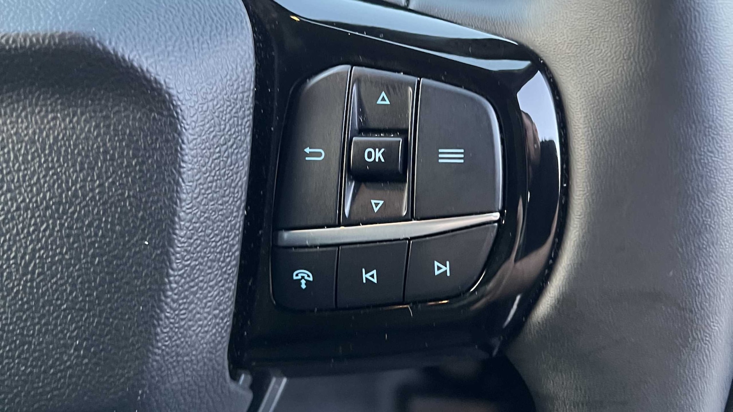 Used Ford Transit Courier 2025 for sale - 76636826: Photo 18