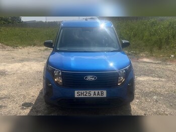 Used Ford Transit Courier 2025 for sale - 75316815: Photo
