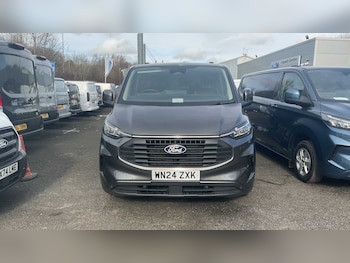 Used Ford Transit Custom 2024 for sale - 77772350: Photo