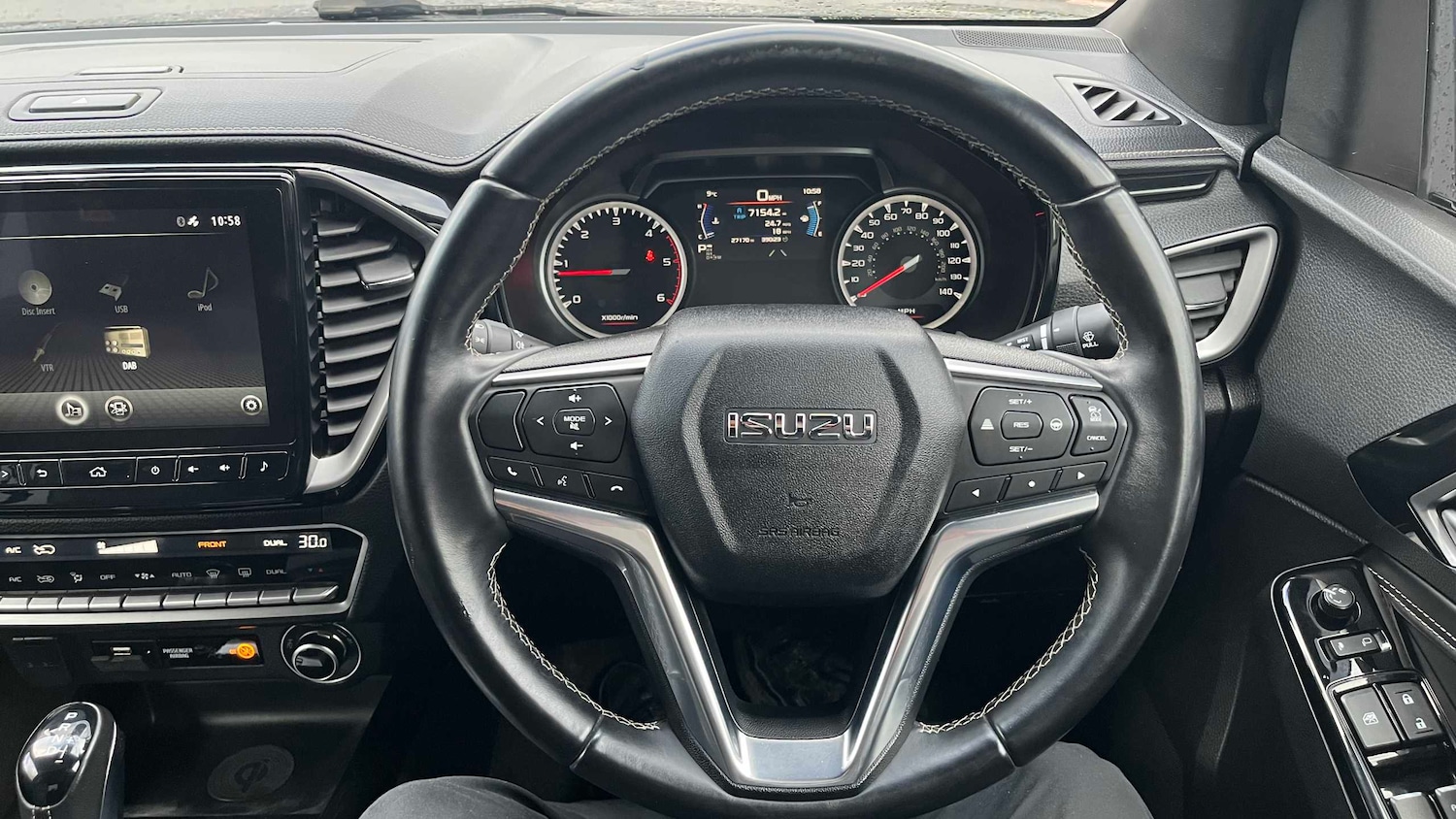 Used Isuzu D-Max 2023 for sale - 76624703: Photo 22