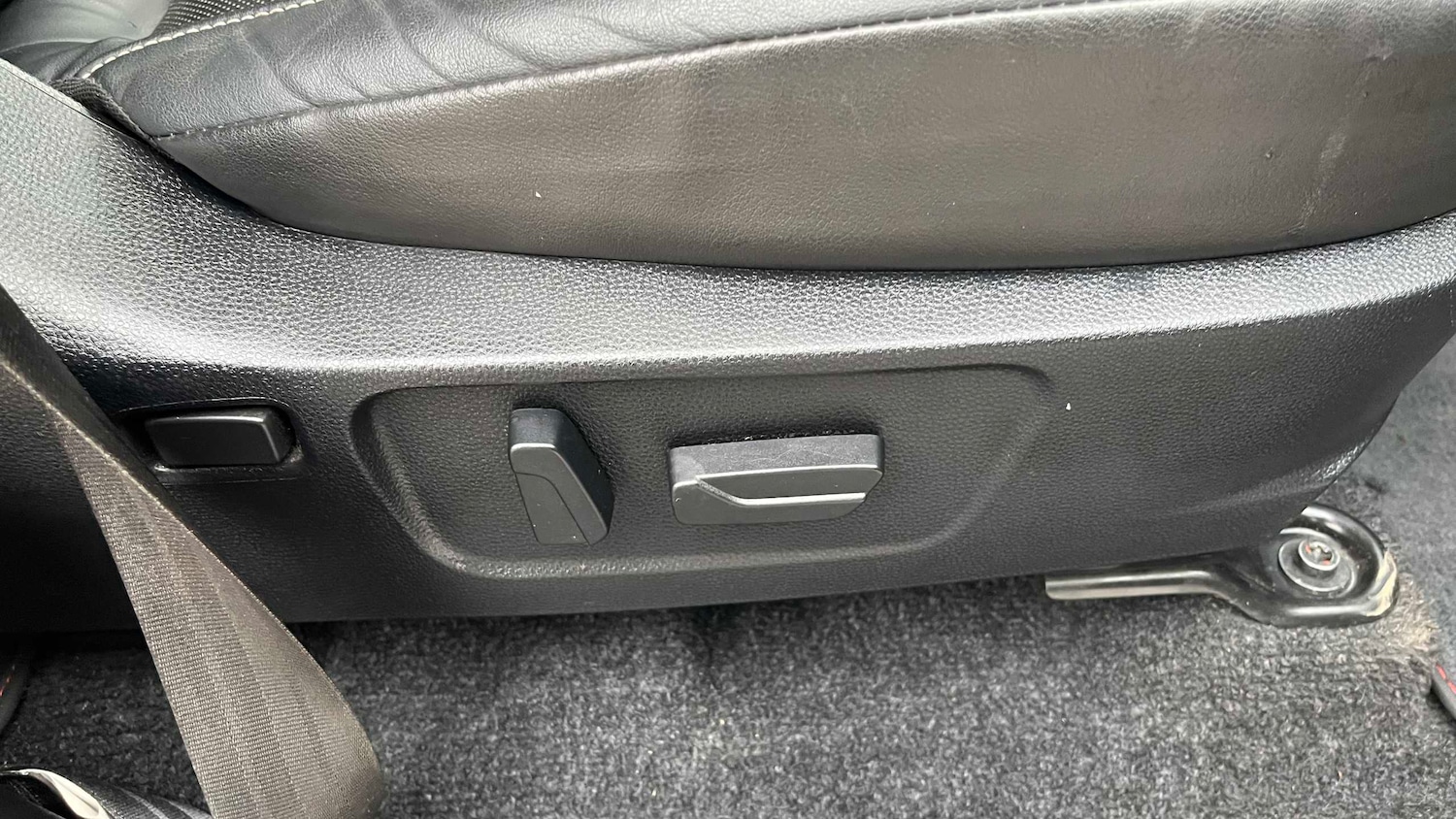 Used Isuzu D-Max 2023 for sale - 76624703: Photo 30