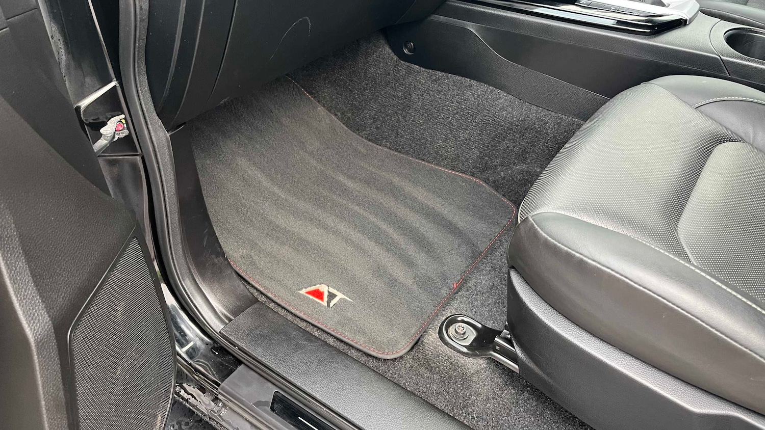 Used Isuzu D-Max 2023 for sale - 76624703: Photo 31