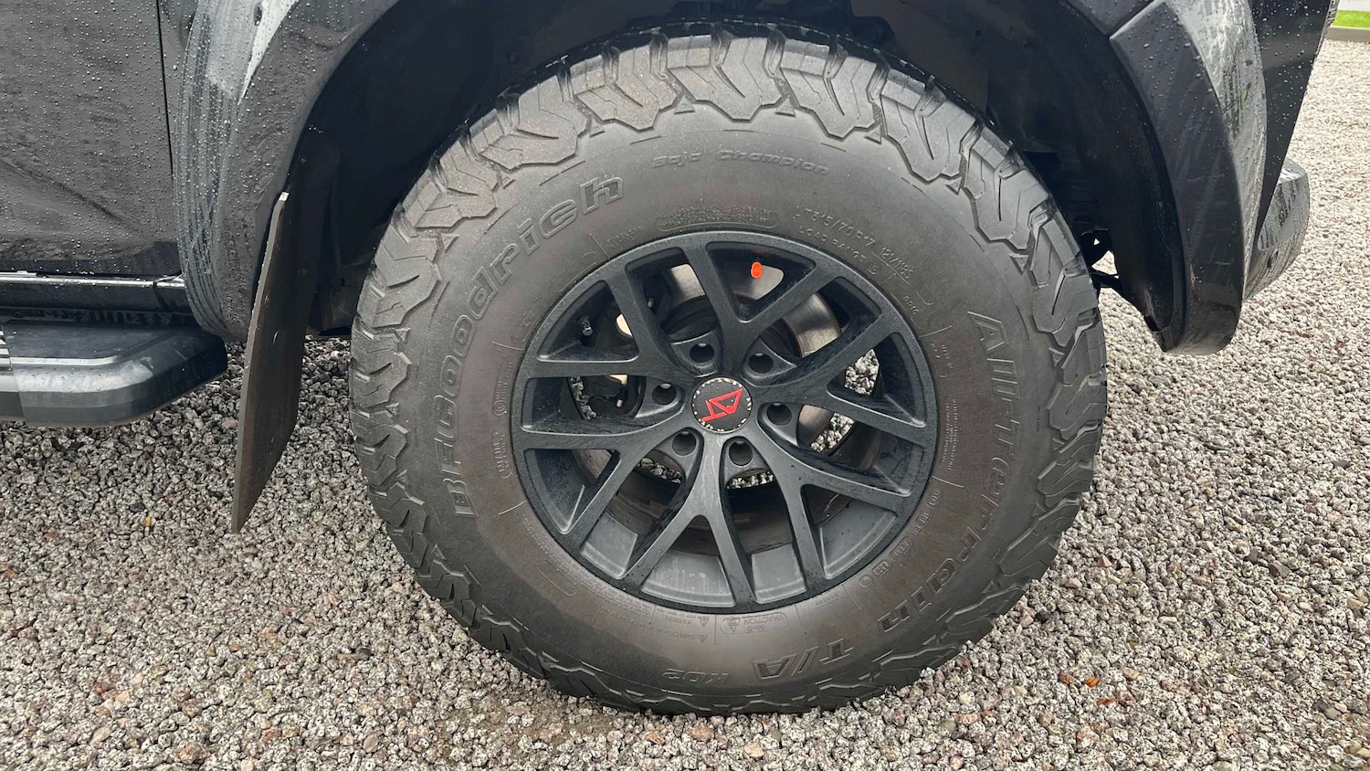 Used Isuzu D-Max 2023 for sale - 76624703: Photo 5